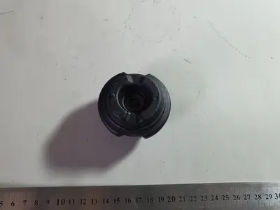 Сайлентблоки пневмобаллона Mercedes-Benz GLE (W167) 2018-2025 A1673206004