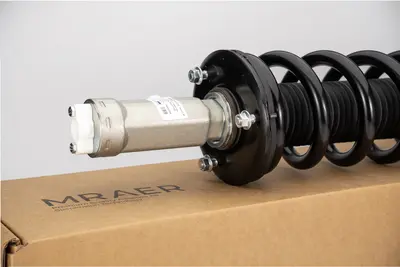 Амортизаторы Nissan Patrol V (Y62) 2010-2019 E6101-1LB7A — фото 3
